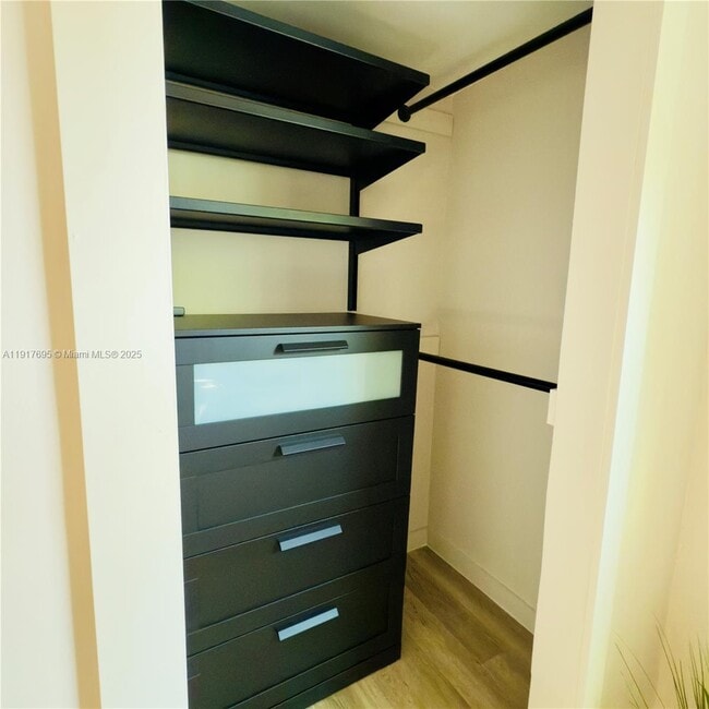 Building Photo - 220 NW 126th St