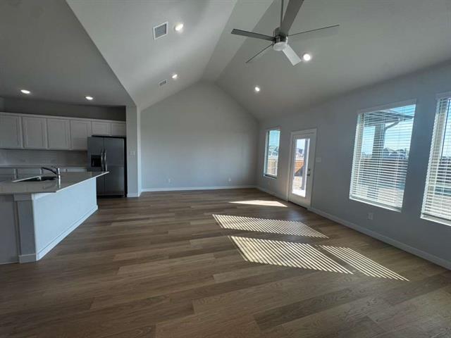 Building Photo - 1101 Sunward Rd