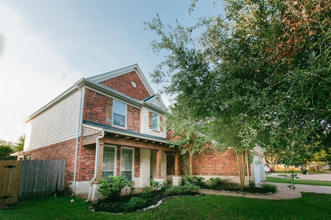 Building Photo - 20911 Avery Cove Ln