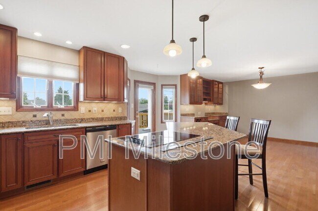 Building Photo - 233 Carmack Dr