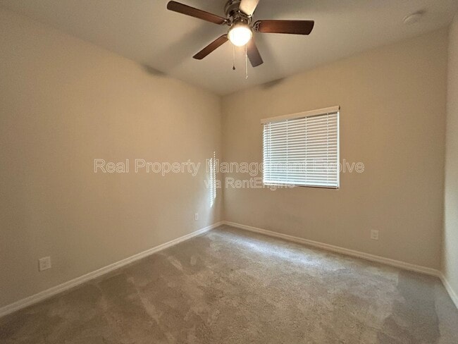 Building Photo - 17655 W Pueblo Ave