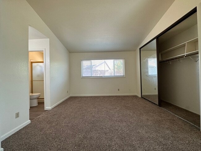 Building Photo - 8613 Tiogawoods Dr