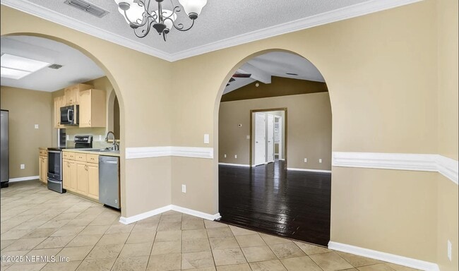 Building Photo - 3691 Cameron Crossing Dr