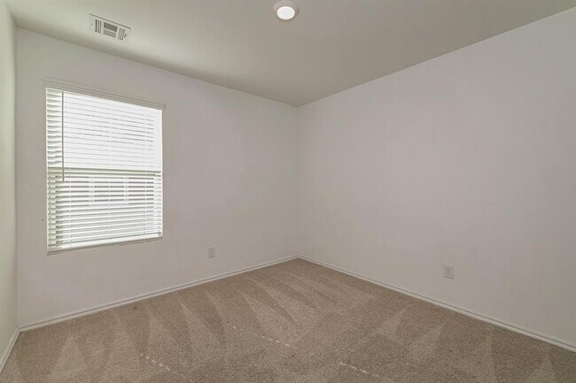 Building Photo - 10804 SW 23rd Pl