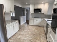 Building Photo - 308 Mt Vernon Rd