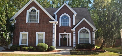Building Photo - Stately brick home with master on main!