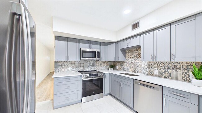 Building Photo - 2454 Australia Way E