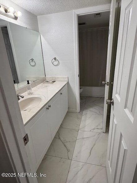 Building Photo - 3872 Picador Ct