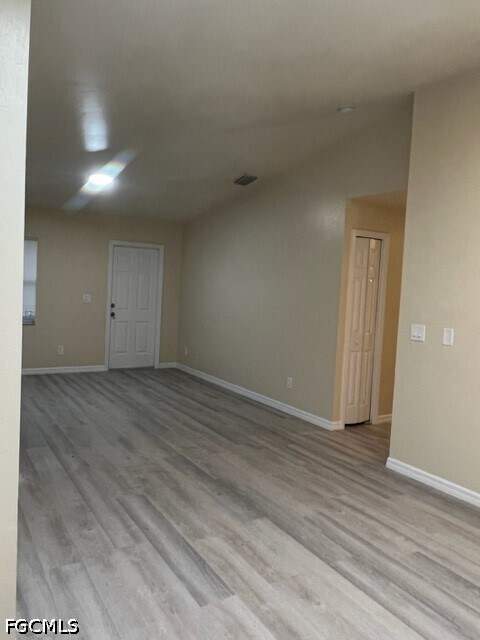 Building Photo - 730 Holmes Ave