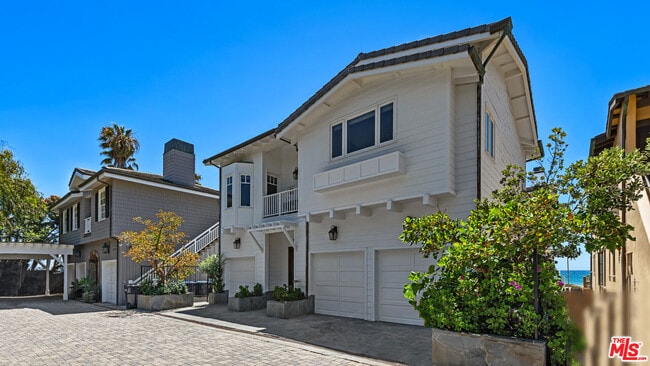 Building Photo - 30718 Pacific Coast Hwy