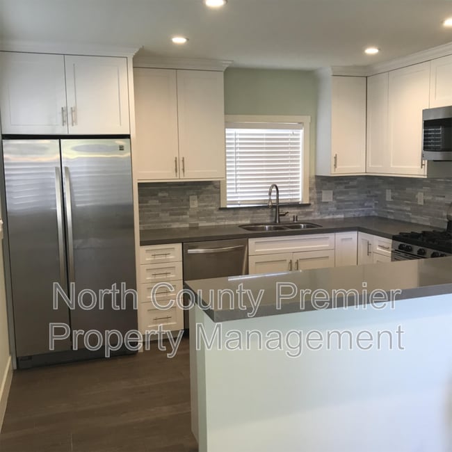 Primary Photo - 2245 Garnet Ave