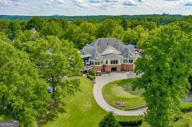 Building Photo - 2011 Town Lake Hills W