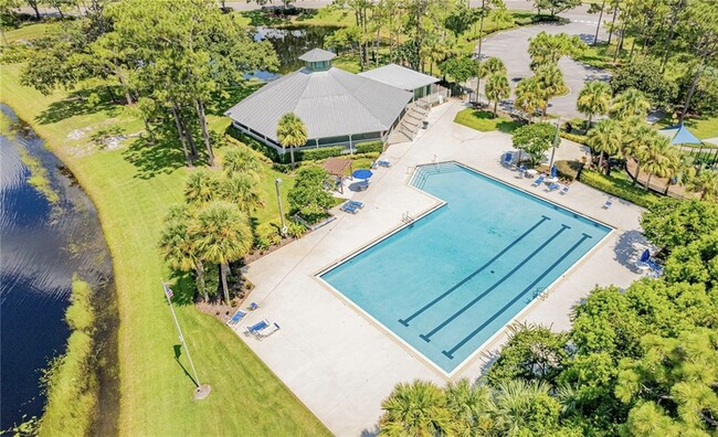 Building Photo - 10448 Water Hyacinth Dr