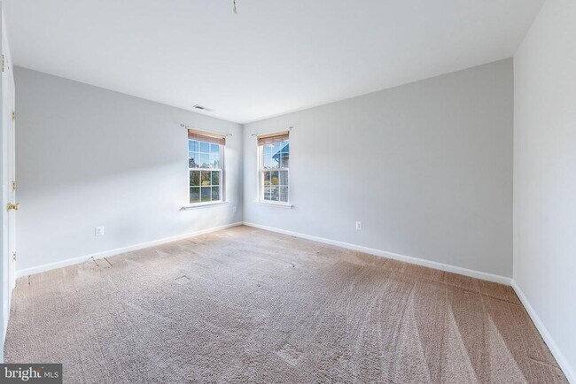 Building Photo - 9402 Pep Rally Ln