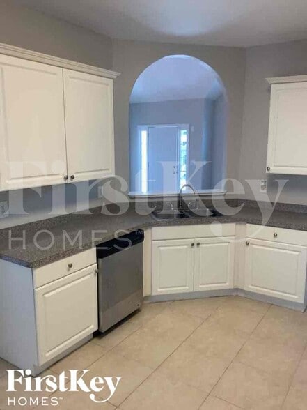 Building Photo - 1253 Waymar Ct SW