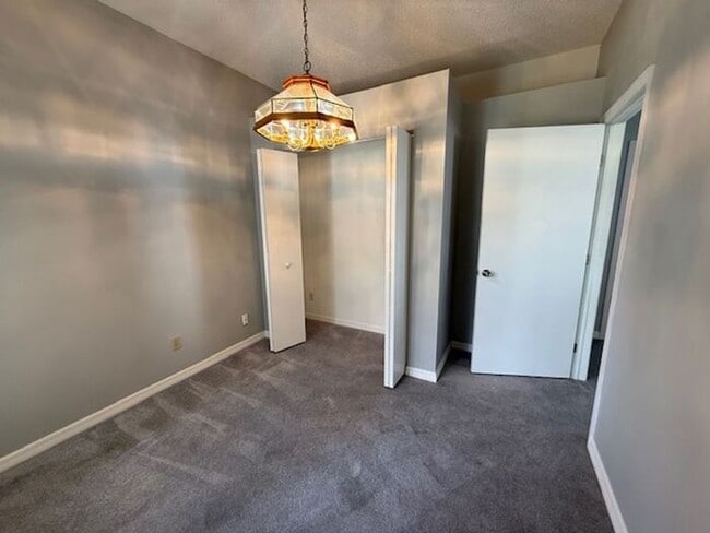 Building Photo - 3/2 Orlando home near theme parks