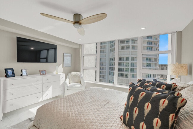 Building Photo - 1620 S Ocean Blvd