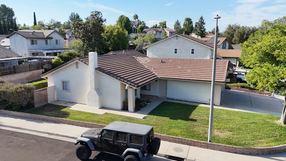 Building Photo - 793 Tioga Pl