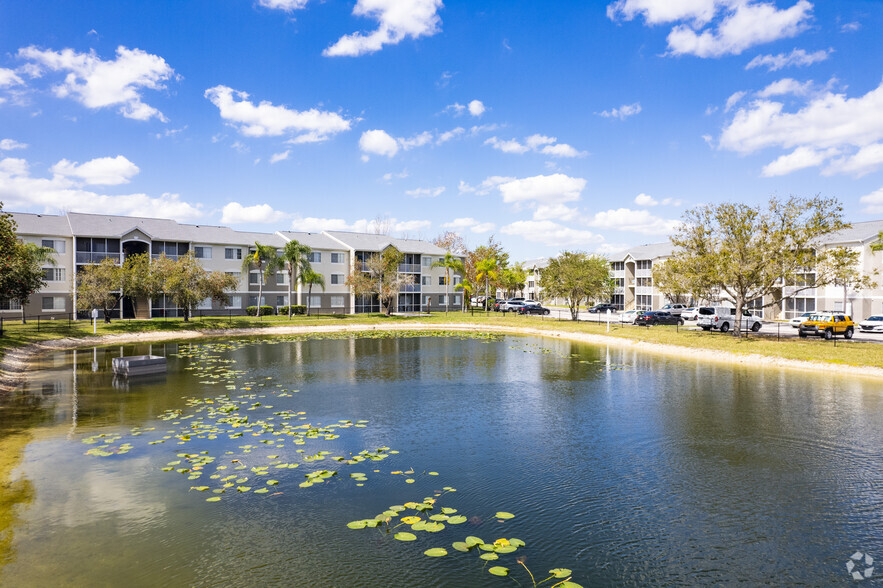 Primary Photo - Cypress Trace Apartments