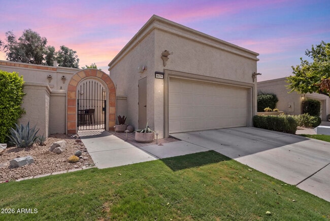 Building Photo - 8479 N 84th Pl