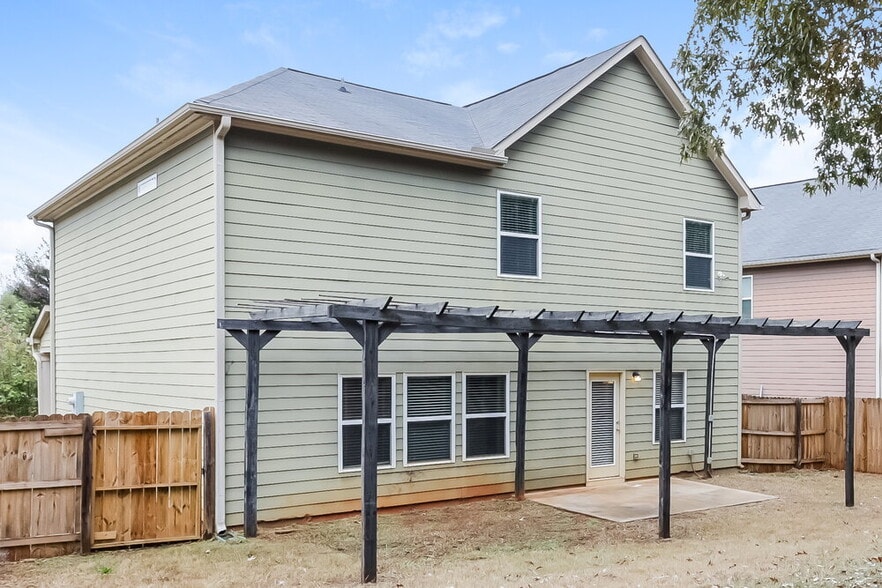 Building Photo - 229 Klinetop Dr