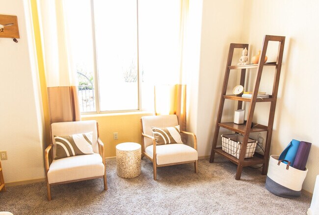 Building Photo - 1932 Sonoma Ranch Blvd