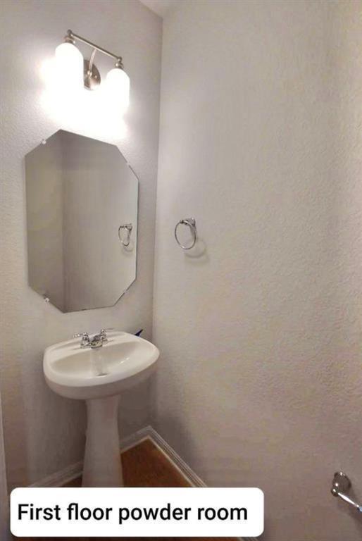 Building Photo - 13002 Carswell St