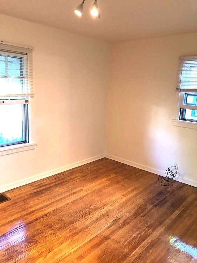 Building Photo - Home for Rent - University of Denver (DU) Area