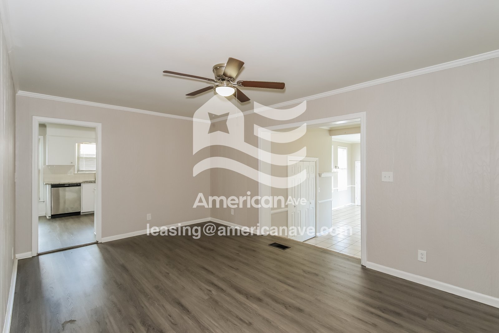 Building Photo - 3006 Eagle Dr