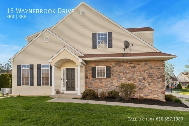 Building Photo - 15 Waynebrook Dr