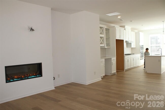 Building Photo - 743 Hoke Ln