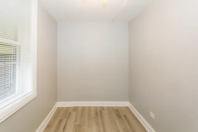 Building Photo - 834 N Mozart St