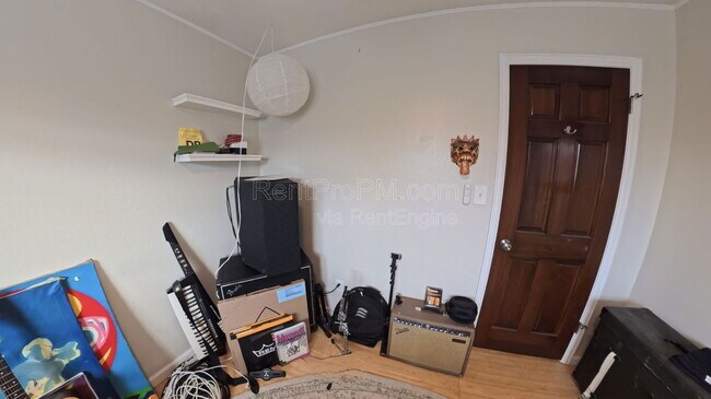 Building Photo - 1013 Timber Ln