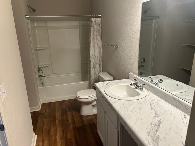 Building Photo - 1170 Rockwell Dr