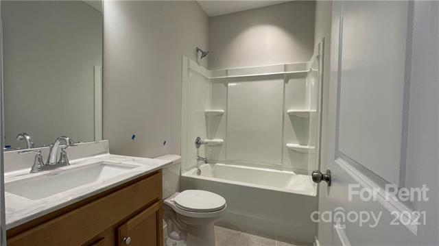 Building Photo - 820 Seigle Point Dr