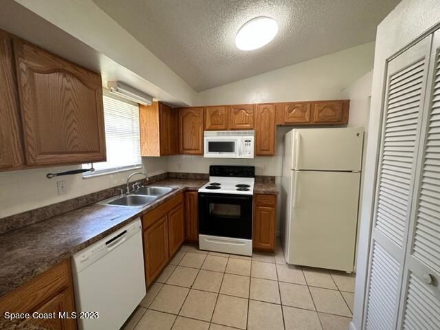 Building Photo - 1235 Karlovy Ave NW