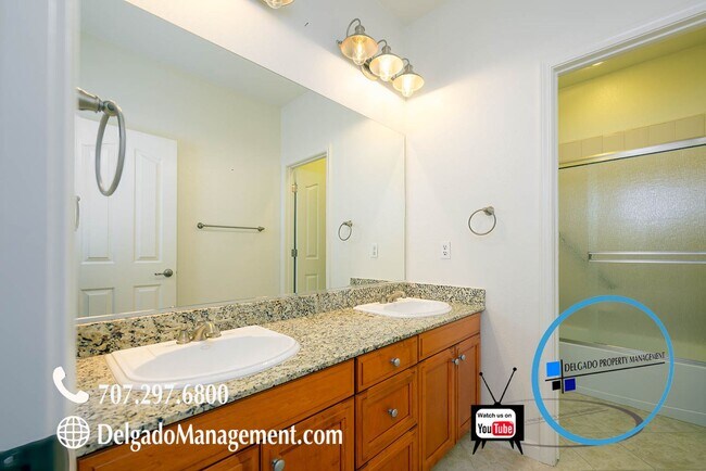 Building Photo - Mare Island! Large gorgeous home available now!
