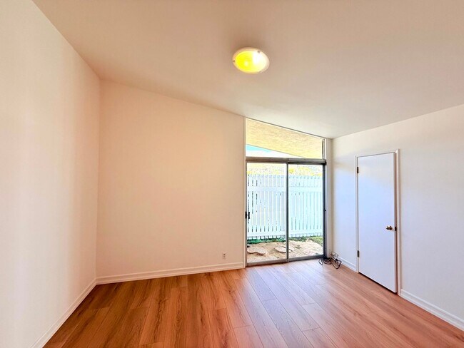 Building Photo - Fantastic Single Story 3 bed - 3 bath with backyard in Malibu - Topanga Beach Area