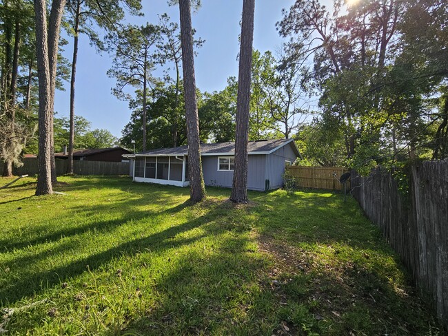 Building Photo - 5501 NW 23rd Terrace