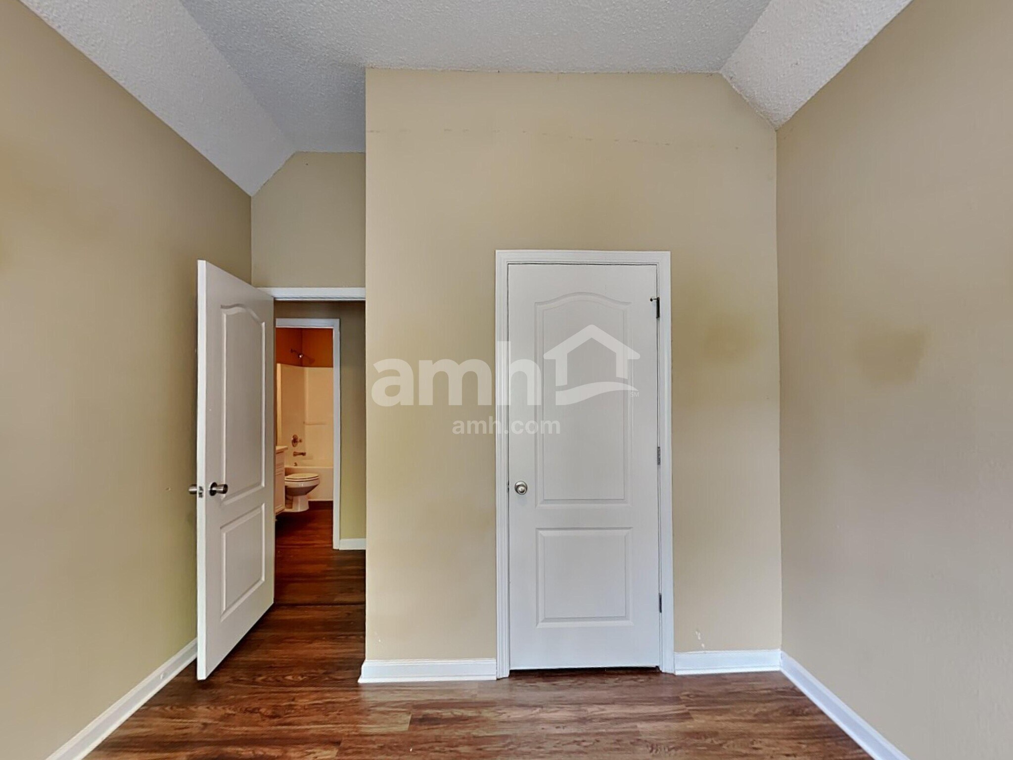 Building Photo - 3083 Newtons Crest Cir