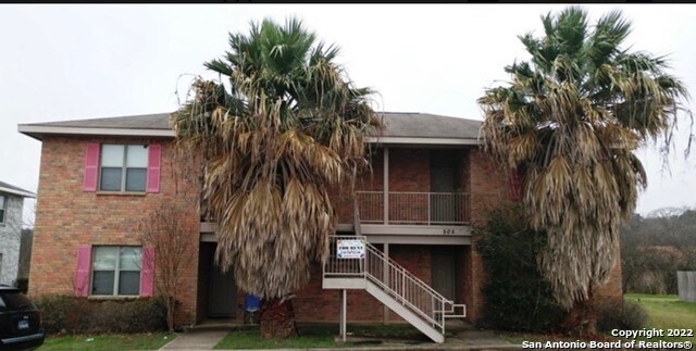 Primary Photo - 505 Dukeway-
