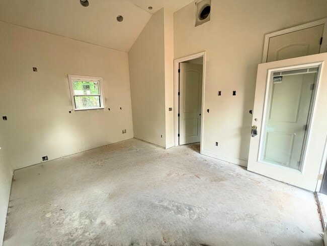 Building Photo - NEW CONSTRUCTION PRE-LEASING FOR AUGUST 2025