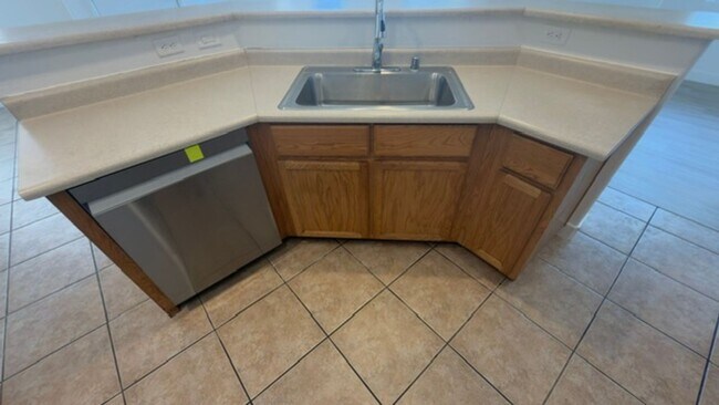 Building Photo - 1286 Capital Gains Dr