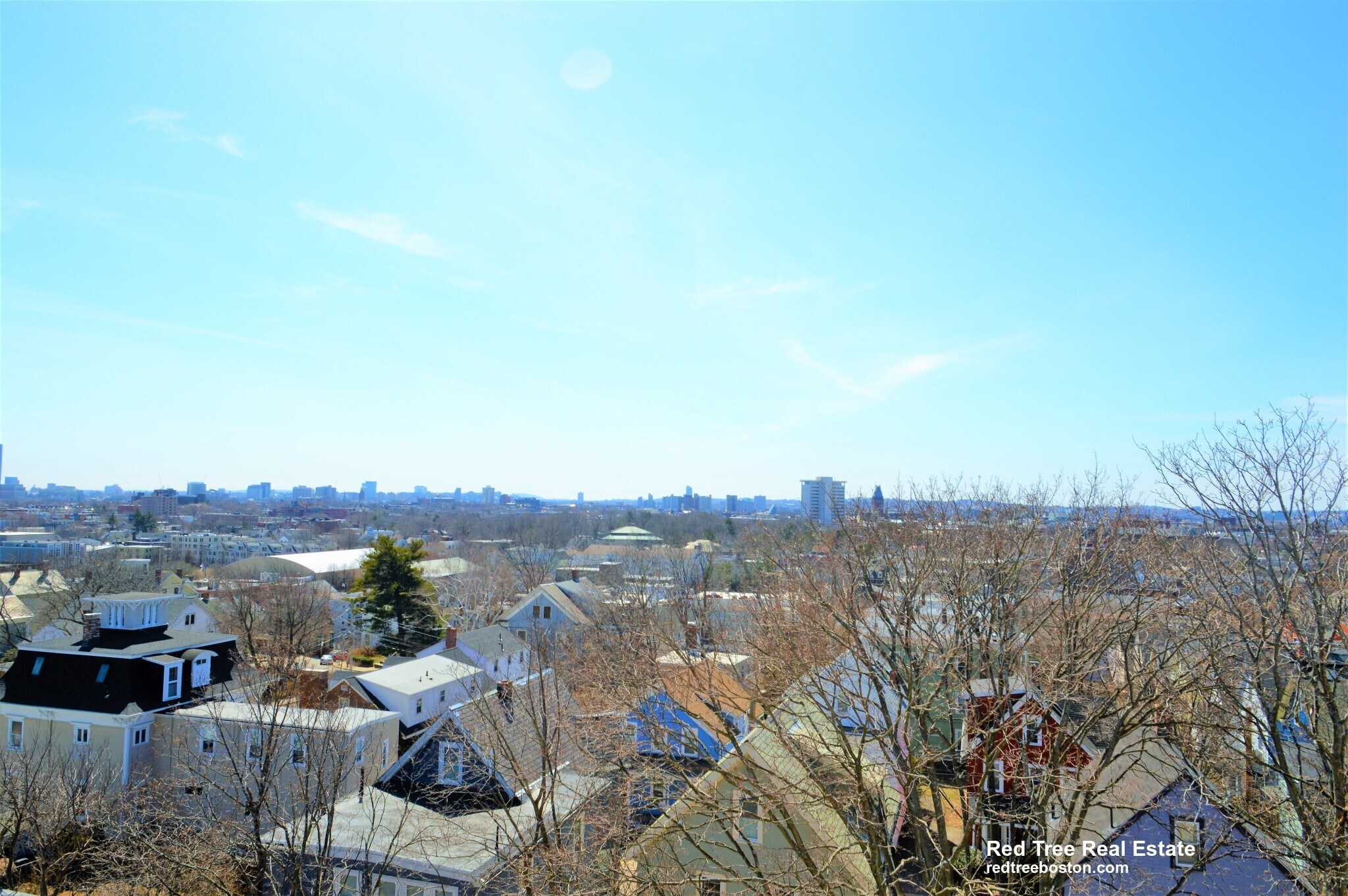 Building Photo - 35 Belmont St