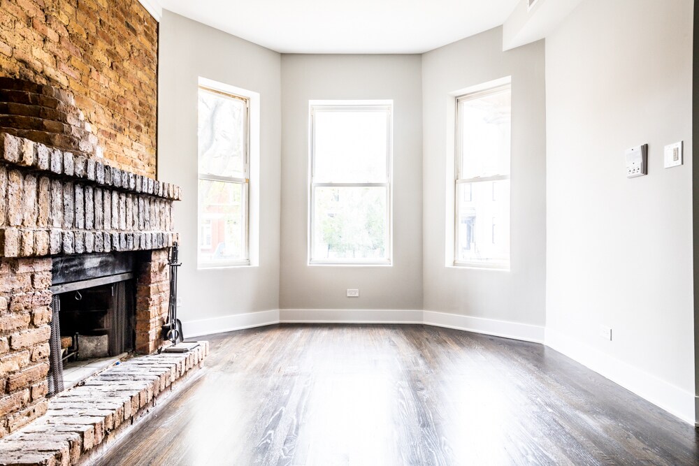 Building Photo - 1435 N Washtenaw Ave