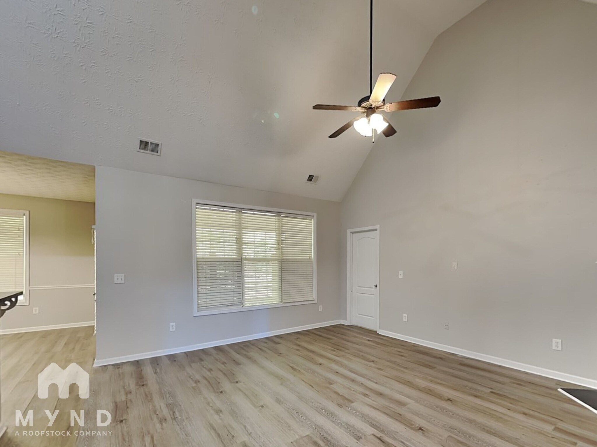 Building Photo - 9033 Aldbury Dr