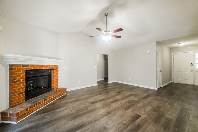 Building Photo - 4891 Country Cove Way