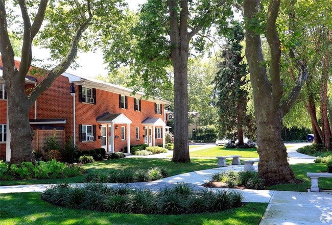 Building Photo - 416 Marine Ln