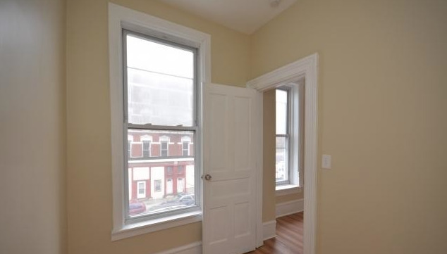 Building Photo - 1709 S Racine Ave