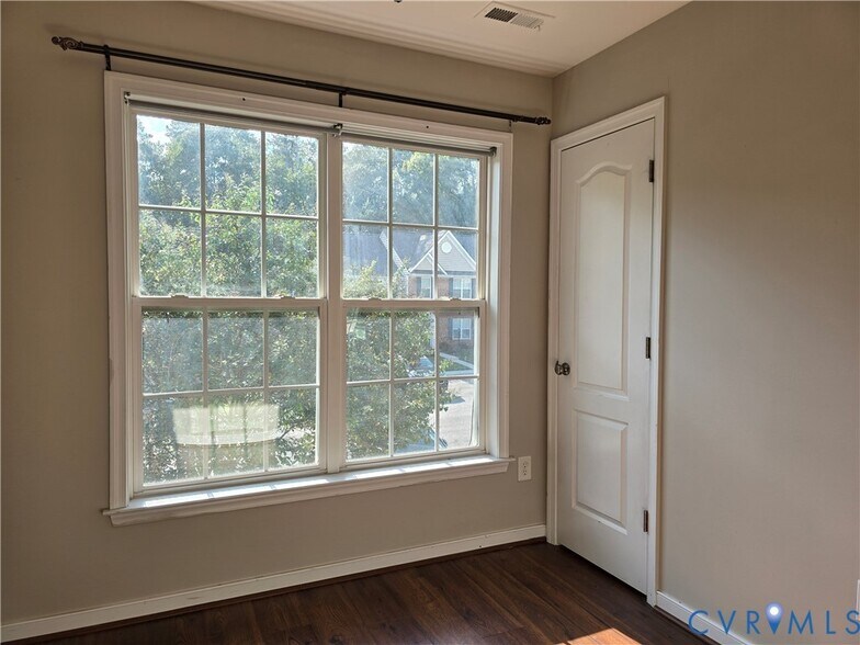 Building Photo - 12118 Perdue Springs Loop